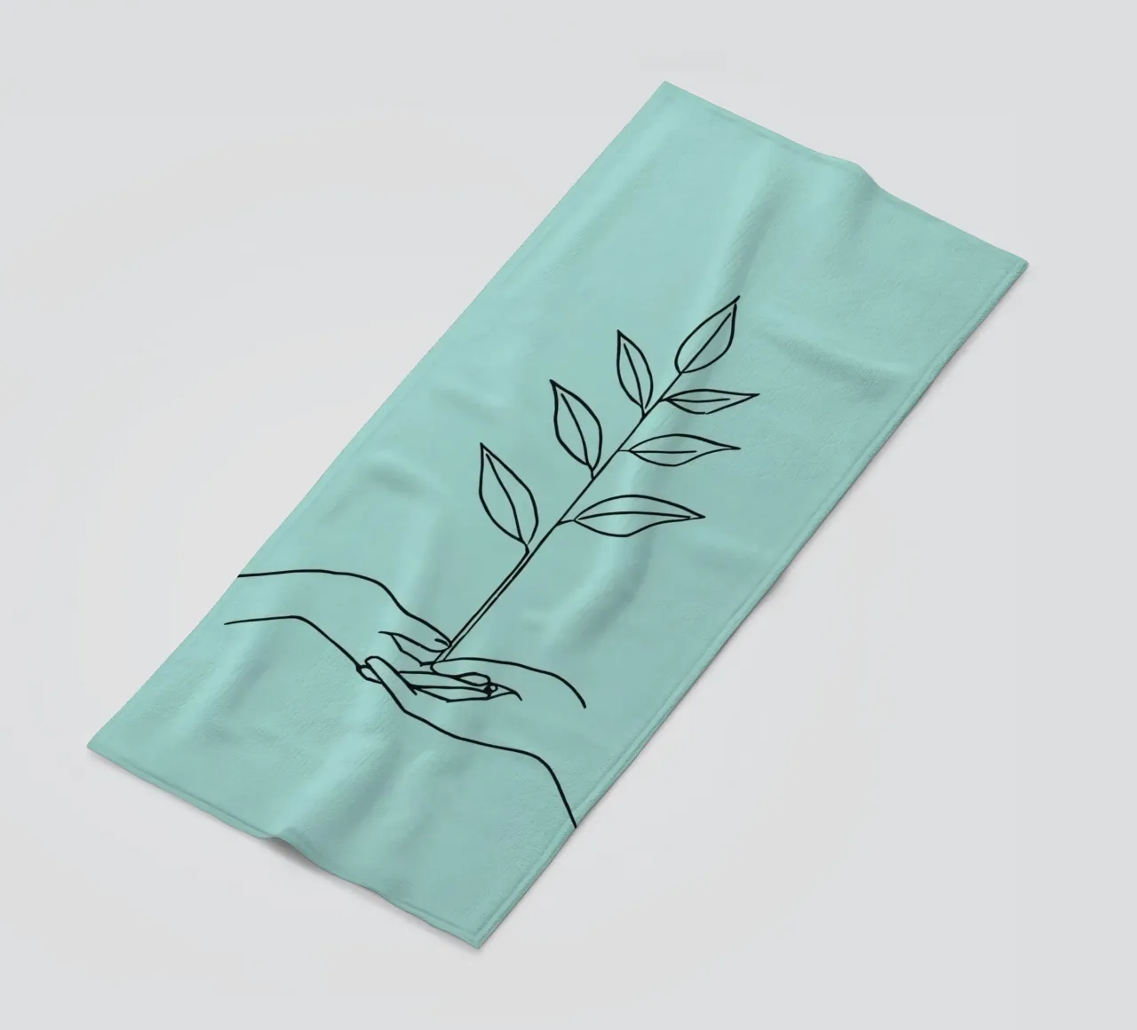 Mani che sorreggono una pianta per simboleggiare crescita e sostenibilità telo mare da DesignDoodle