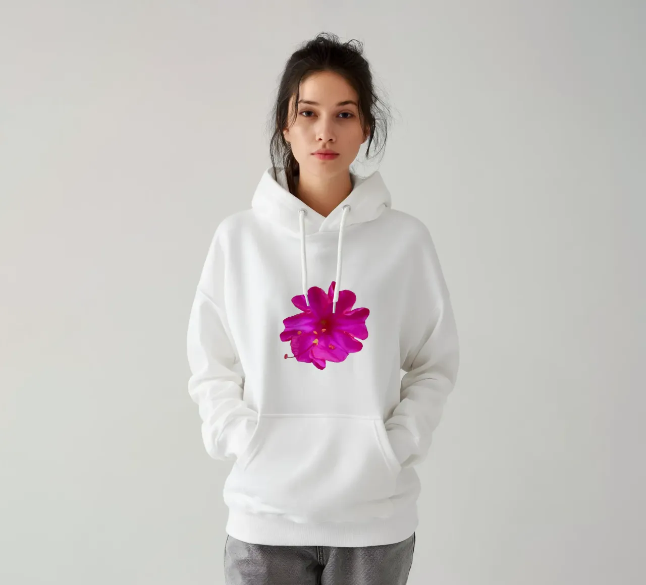 Fiore macro felpa con cappuccio da Bold Blooms