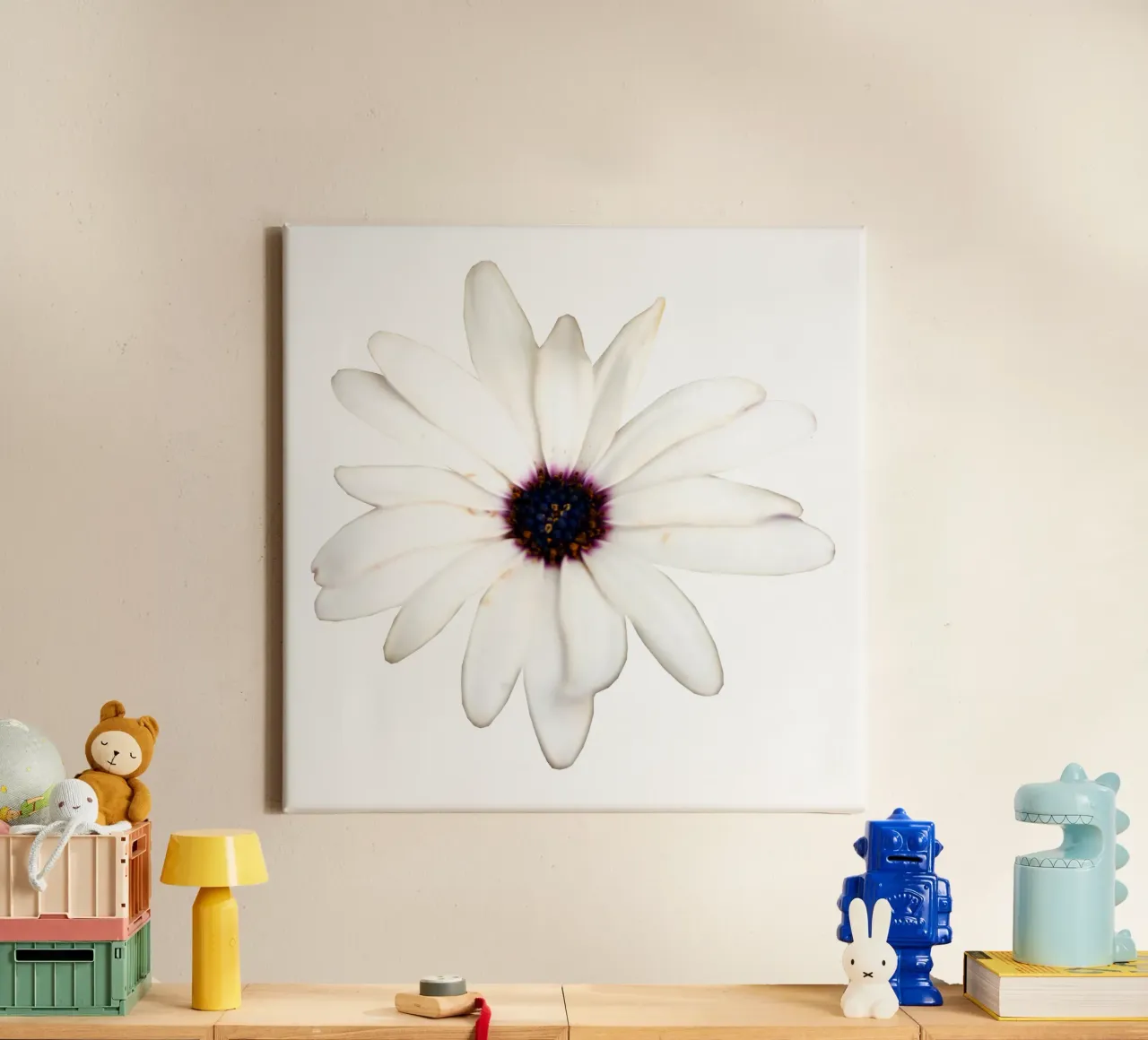 Fiore macro tela con Cornice a cassetta da Bold Blooms