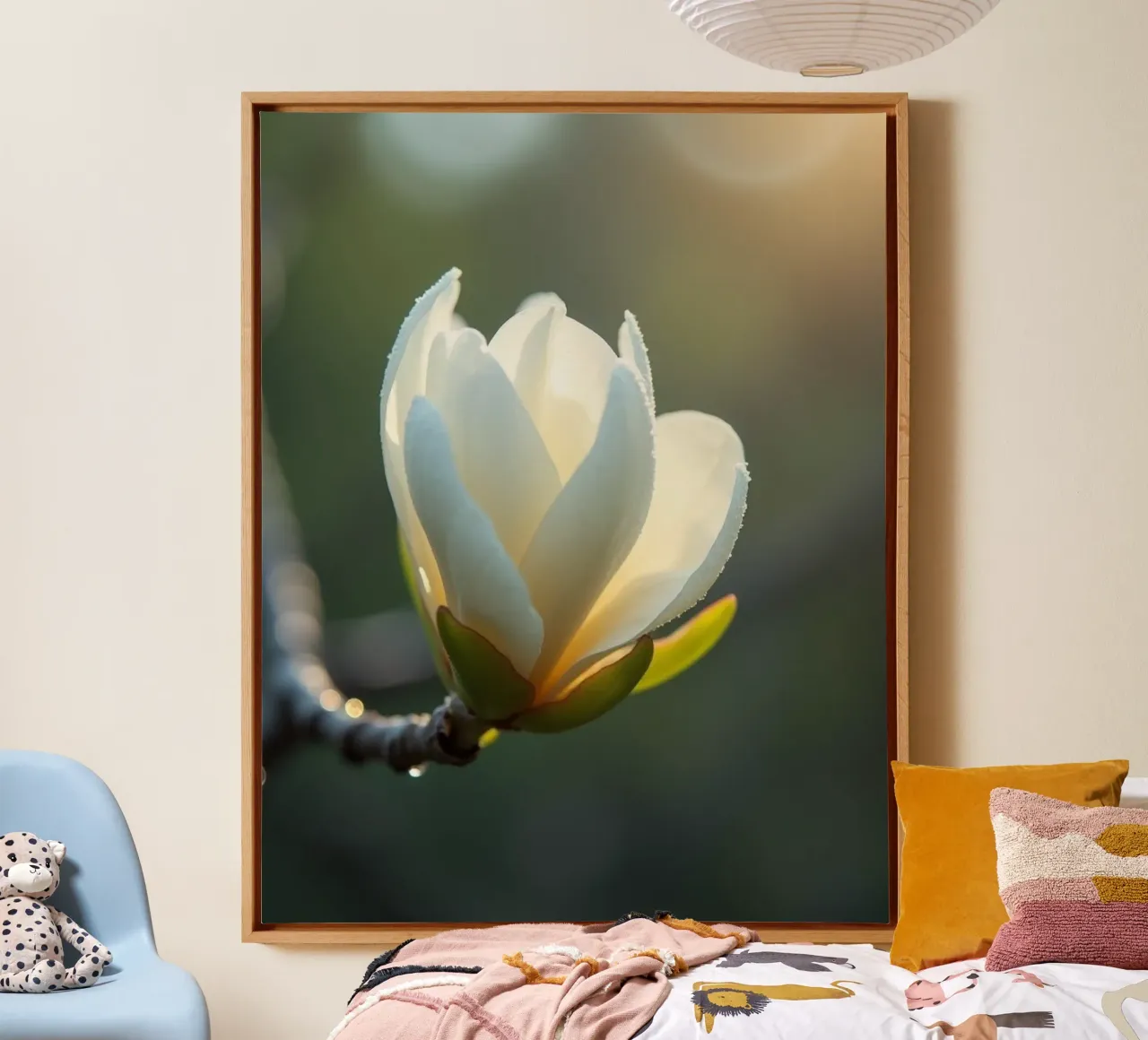 Geheime Botanik Leinwand mit Schattenfugenrahmen von Bold Blooms