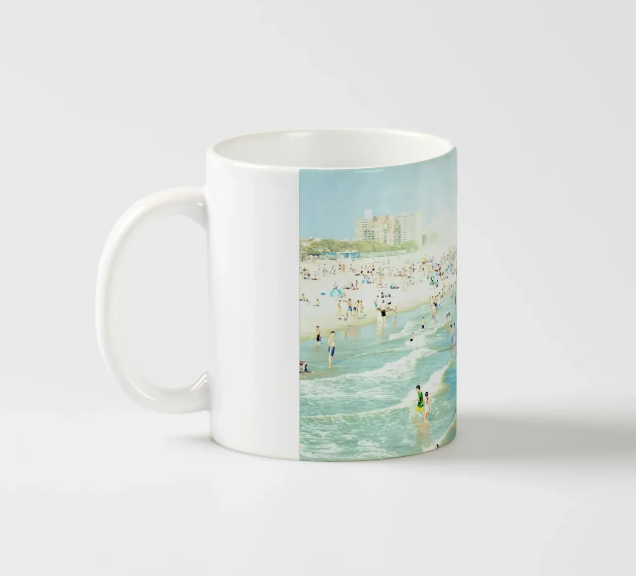Peeps Dips tazza in ceramica da Mina Teslaru