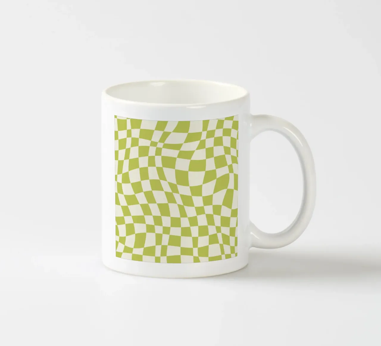 Scacchiera ondulata chartreuse tazza in ceramica da Little Dean