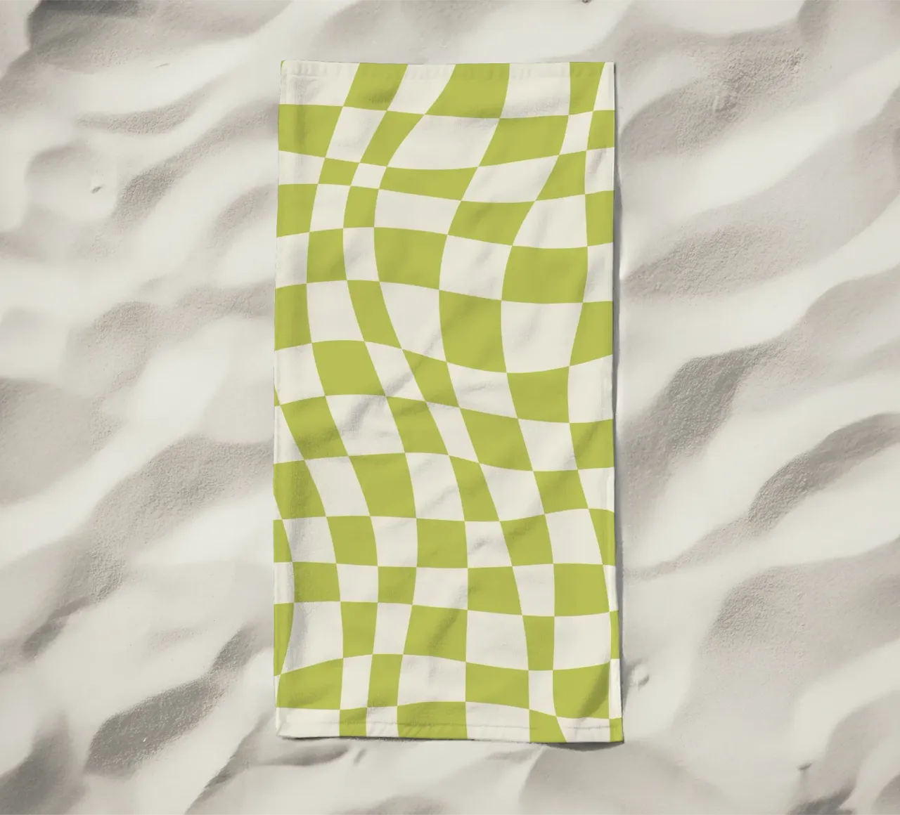 Scacchiera ondulata chartreuse telo mare da Little Dean