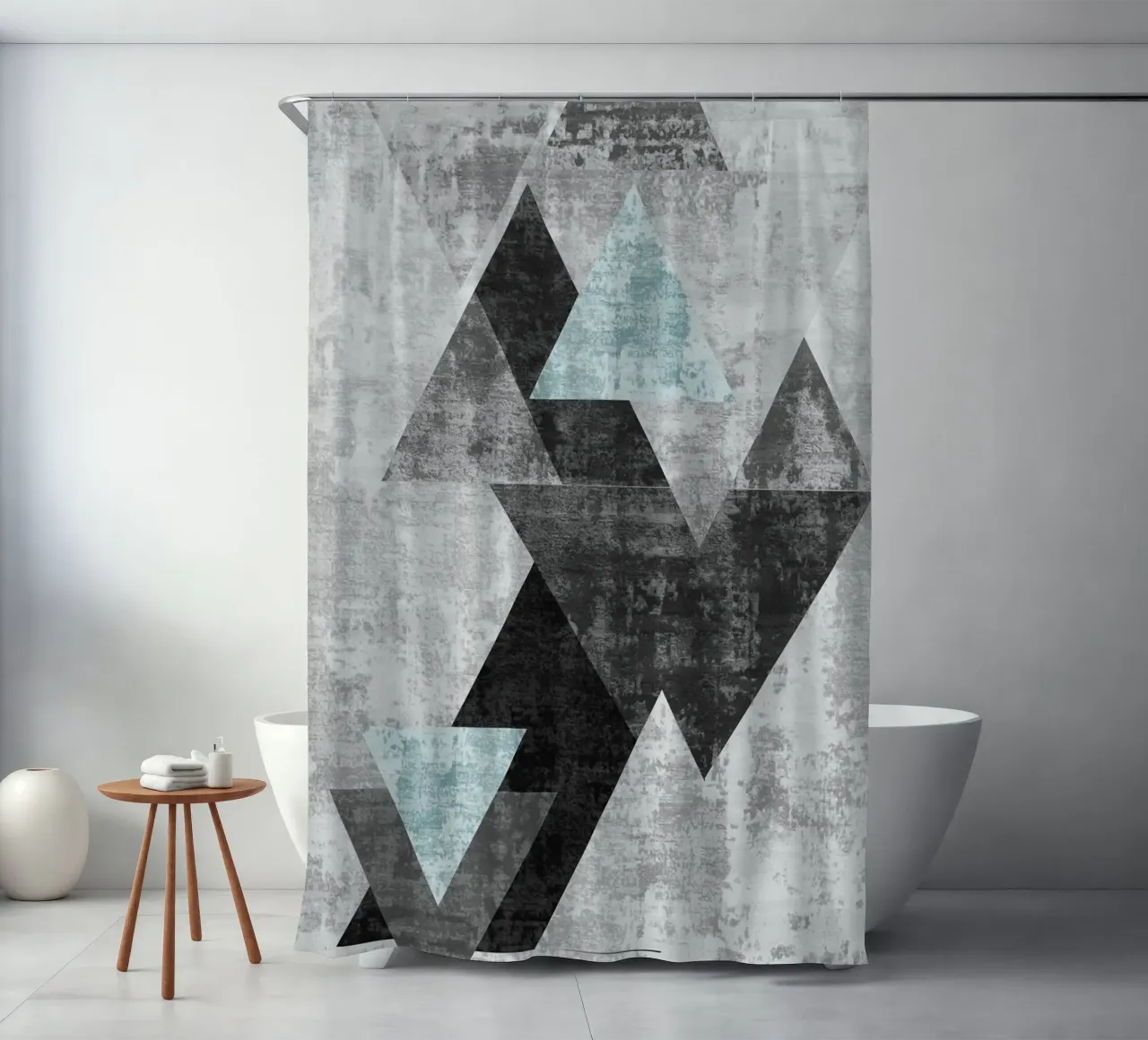 abstract geometric overlapping triangles rideau de douche de vintageshop