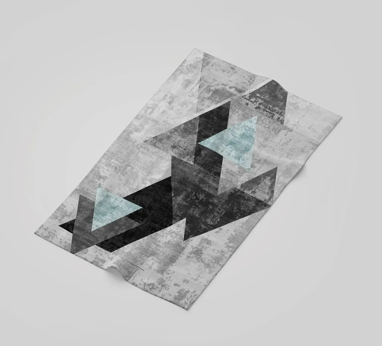 abstract geometric overlapping triangles telo mare da vintageshop