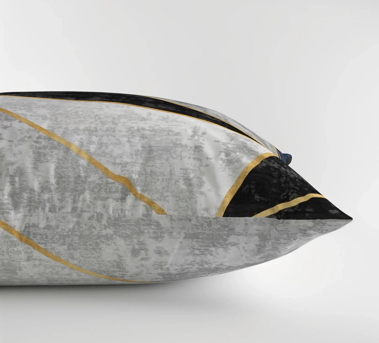 abstract triangles with golden lines cuscino da vintageshop