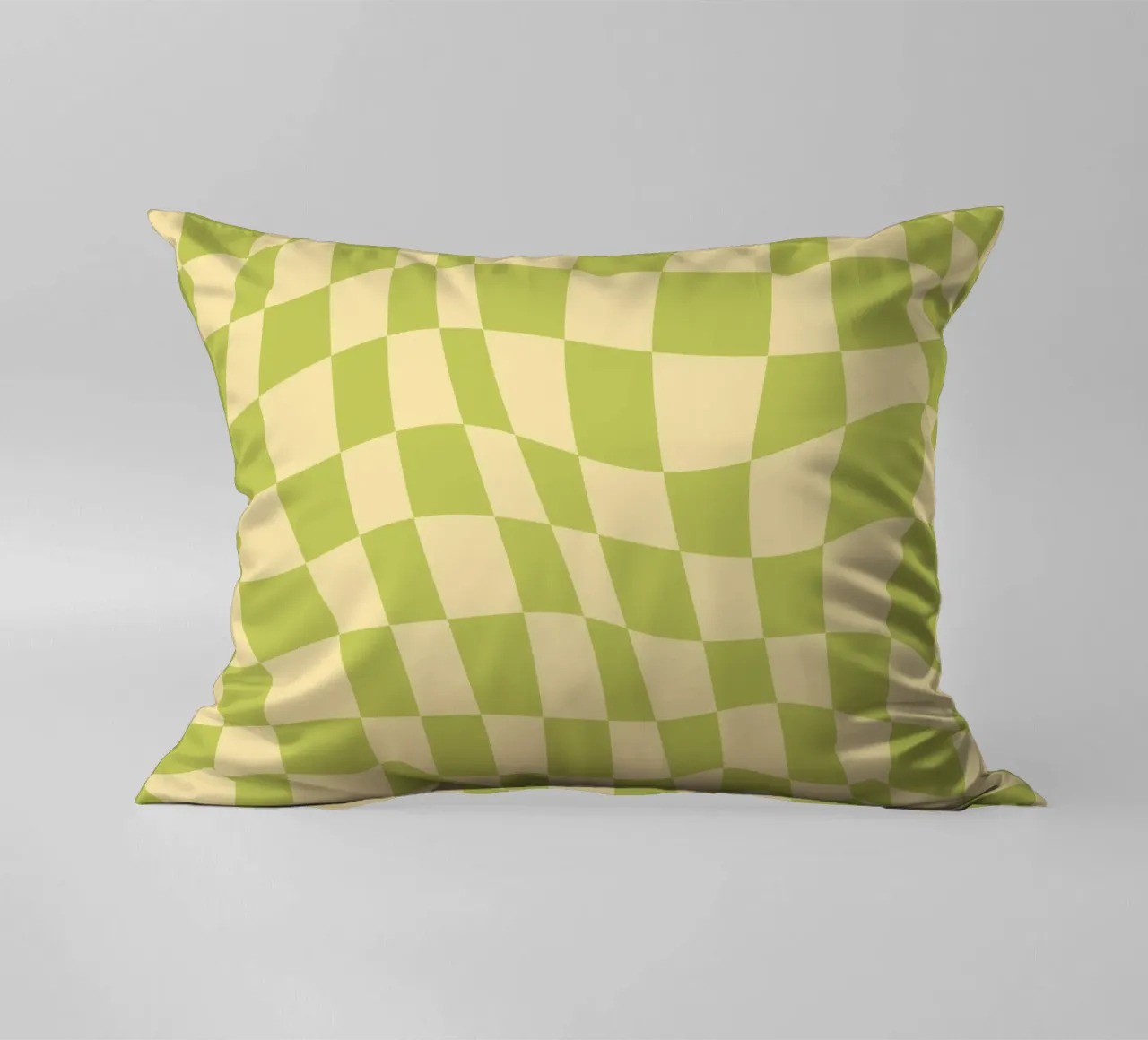 Scacchiera ondulata color chartreuse e beige cuscino da Little Dean