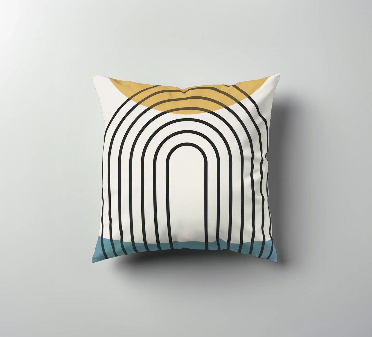 sole arcobaleno linee curve cuscino da Matthew W Smith