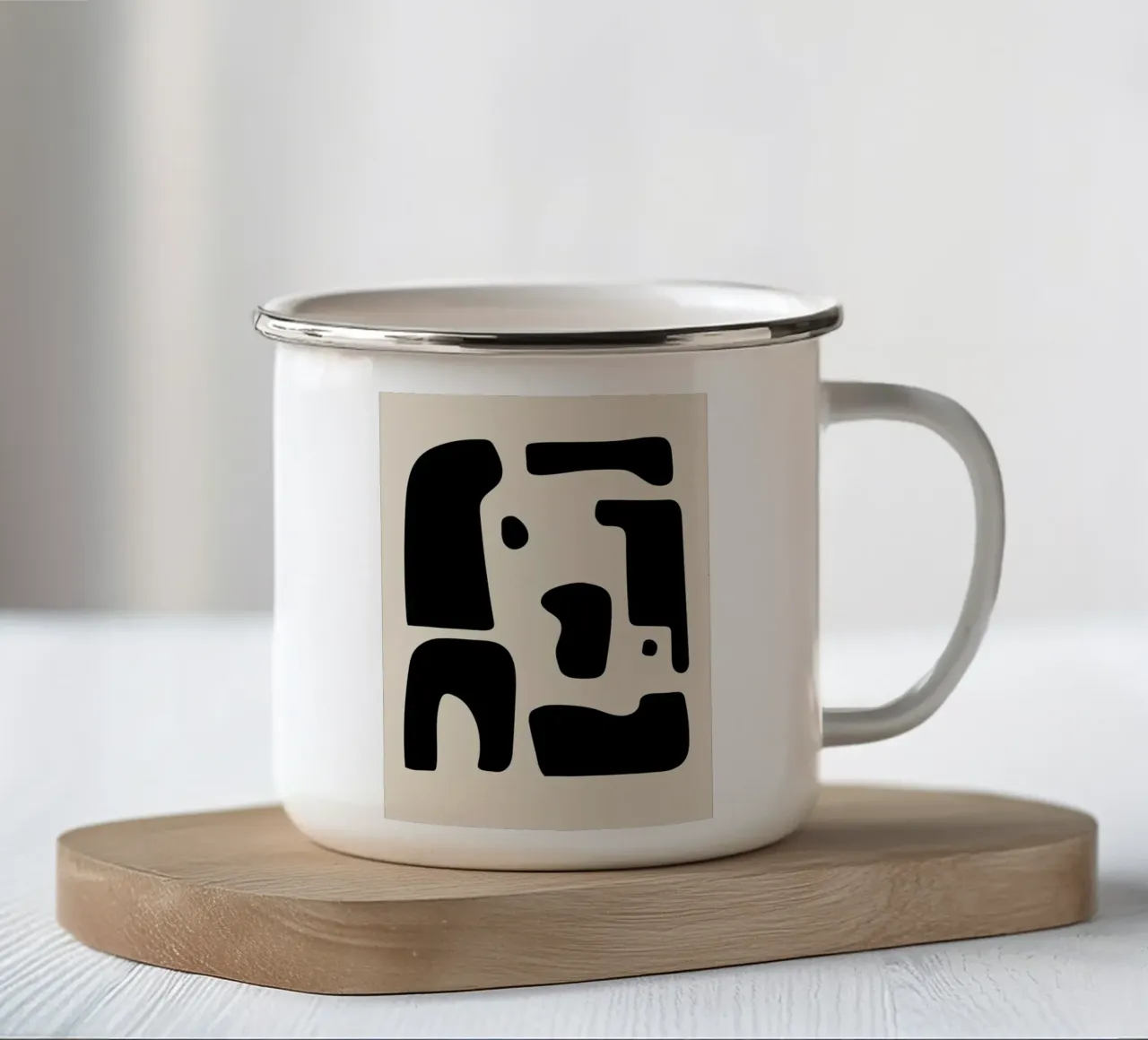 forme astratte nero beige tazza in smalto da Bacsic design
