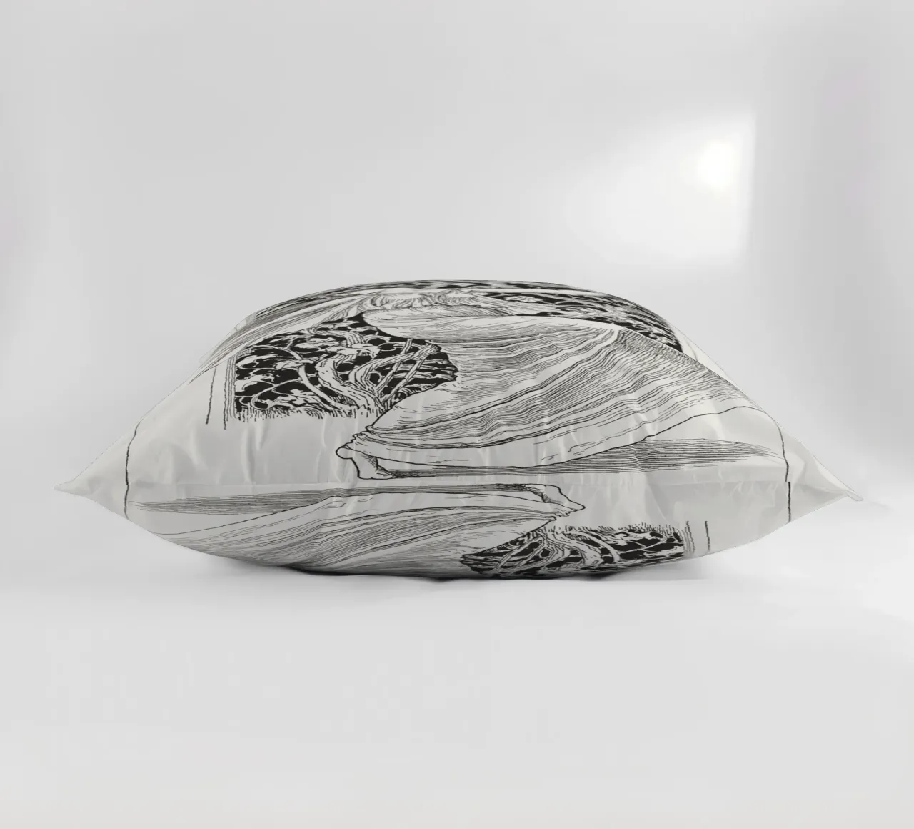 Ninfa danzante - Art Nouveau, studio di figura in bianco e nero cuscino da ClubArt
