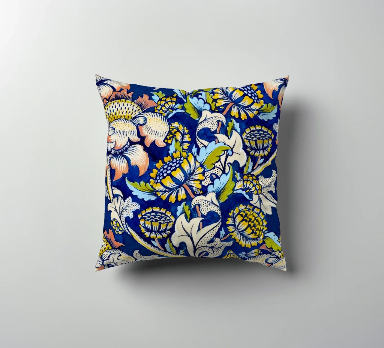 William Morris Floral Pattern - Art Nouveau Bleu & Jaune coussin de ClubArt