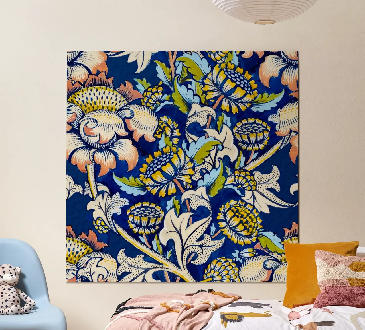 William Morris Floral Pattern - Art Nouveau Bleu & Jaune poster avec cadre en plastique de ClubArt