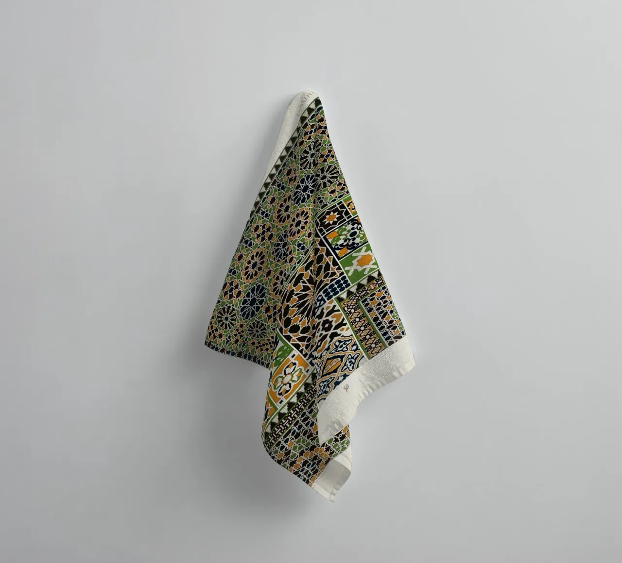 Albert Racine: Moresque Patterns - Vintage Islamic Geometric asciugamano da bagno da ClubArt