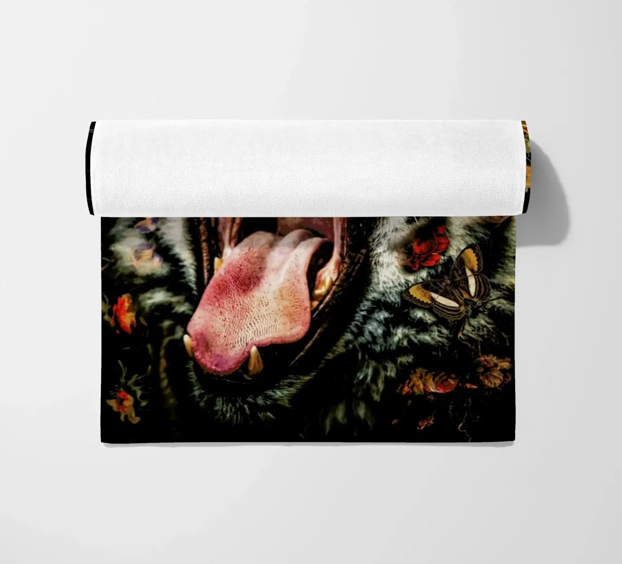 Tiger 2 beach towel by Wouter Rikken