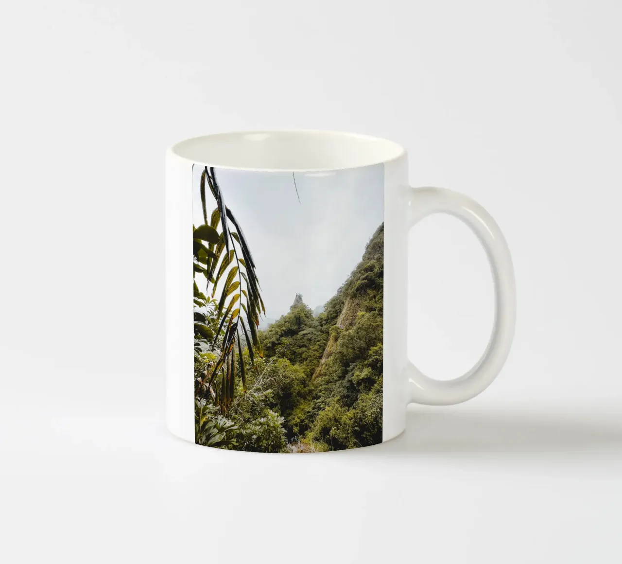 It's A Jungle Out There tazza in ceramica da Thilo Grøsch