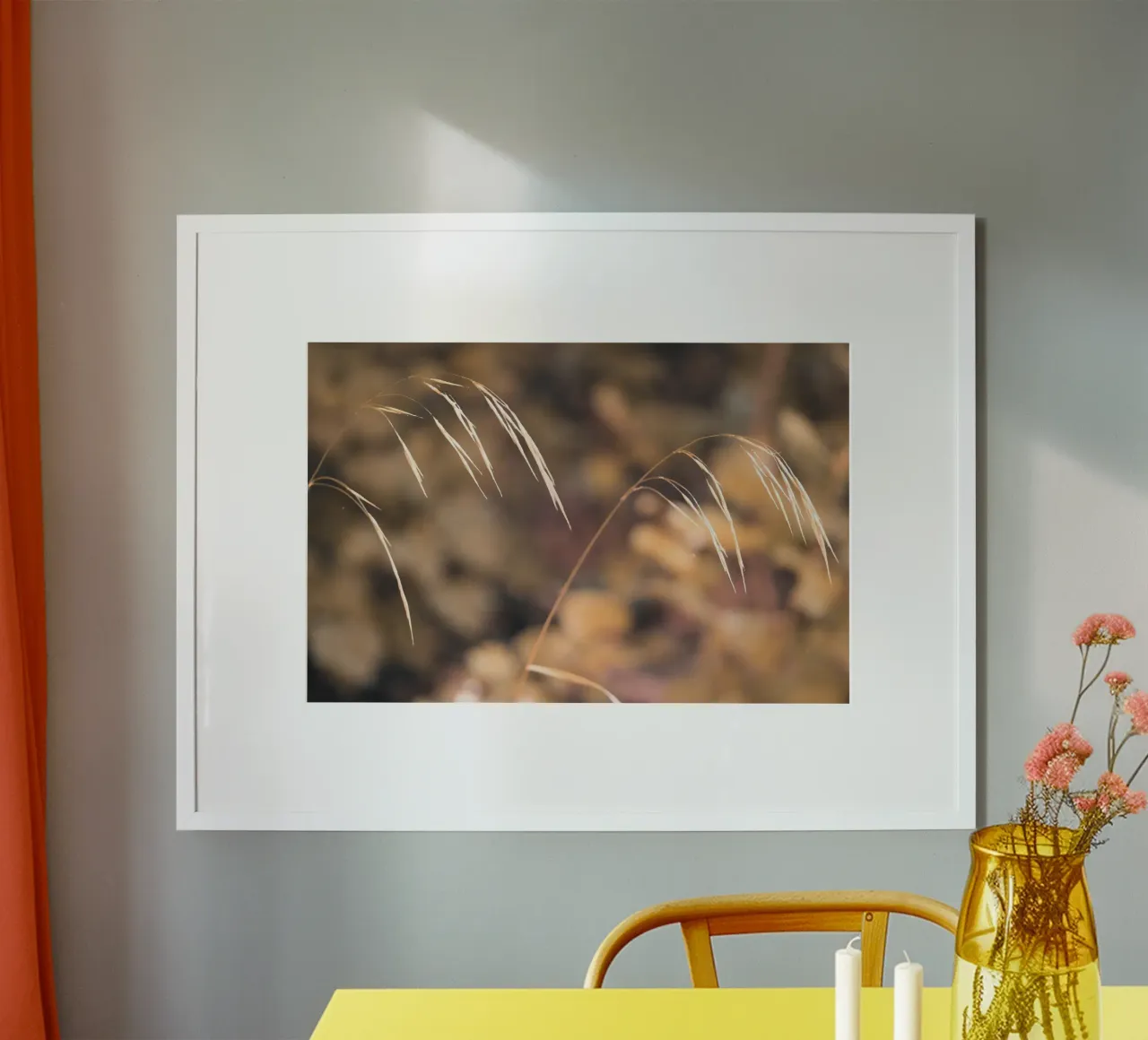 Erbe color pastello su un prato estivo come dipinto a olio poster con telaio in alluminio da Something for you