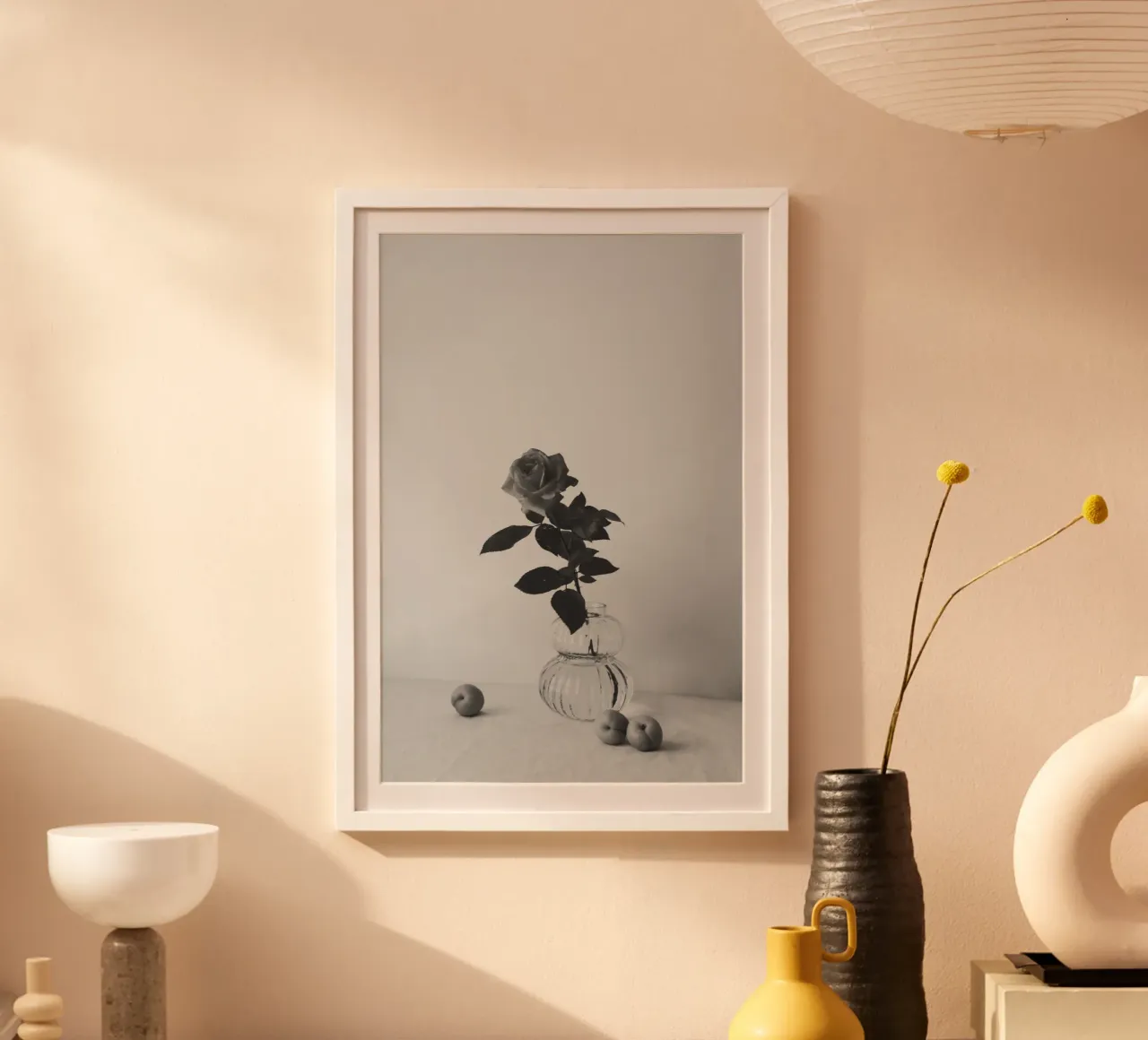 Black And White Dreams poster con telaio in plastica da George Griefy
