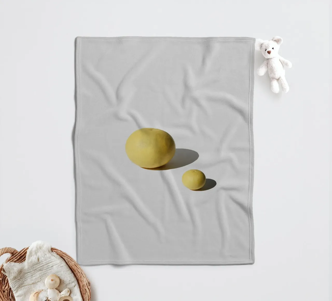 Grapefruit Fleecedecke von George Griefy