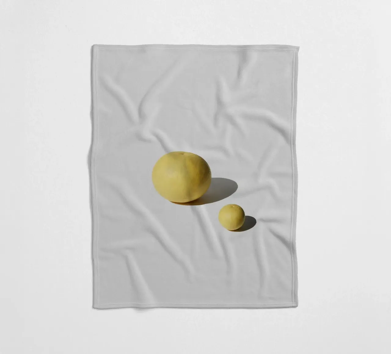 Grapefruit Fleecedecke von George Griefy