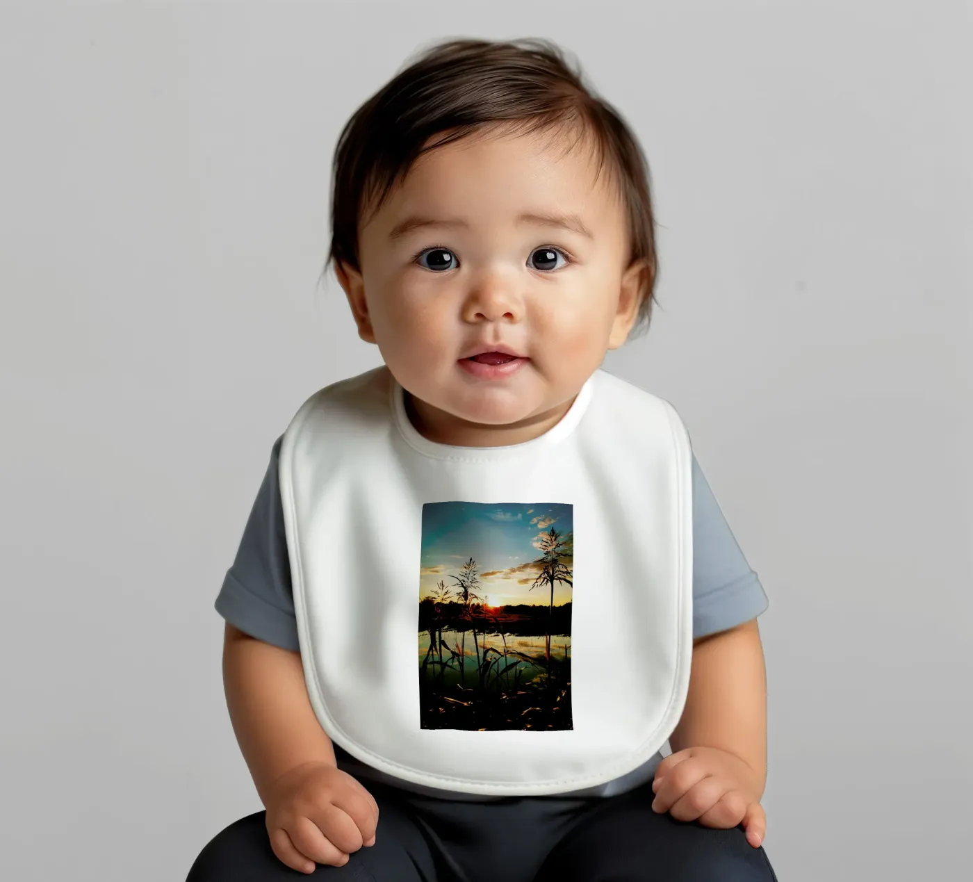 Praise Be bavaglino da Angelo Cerantola