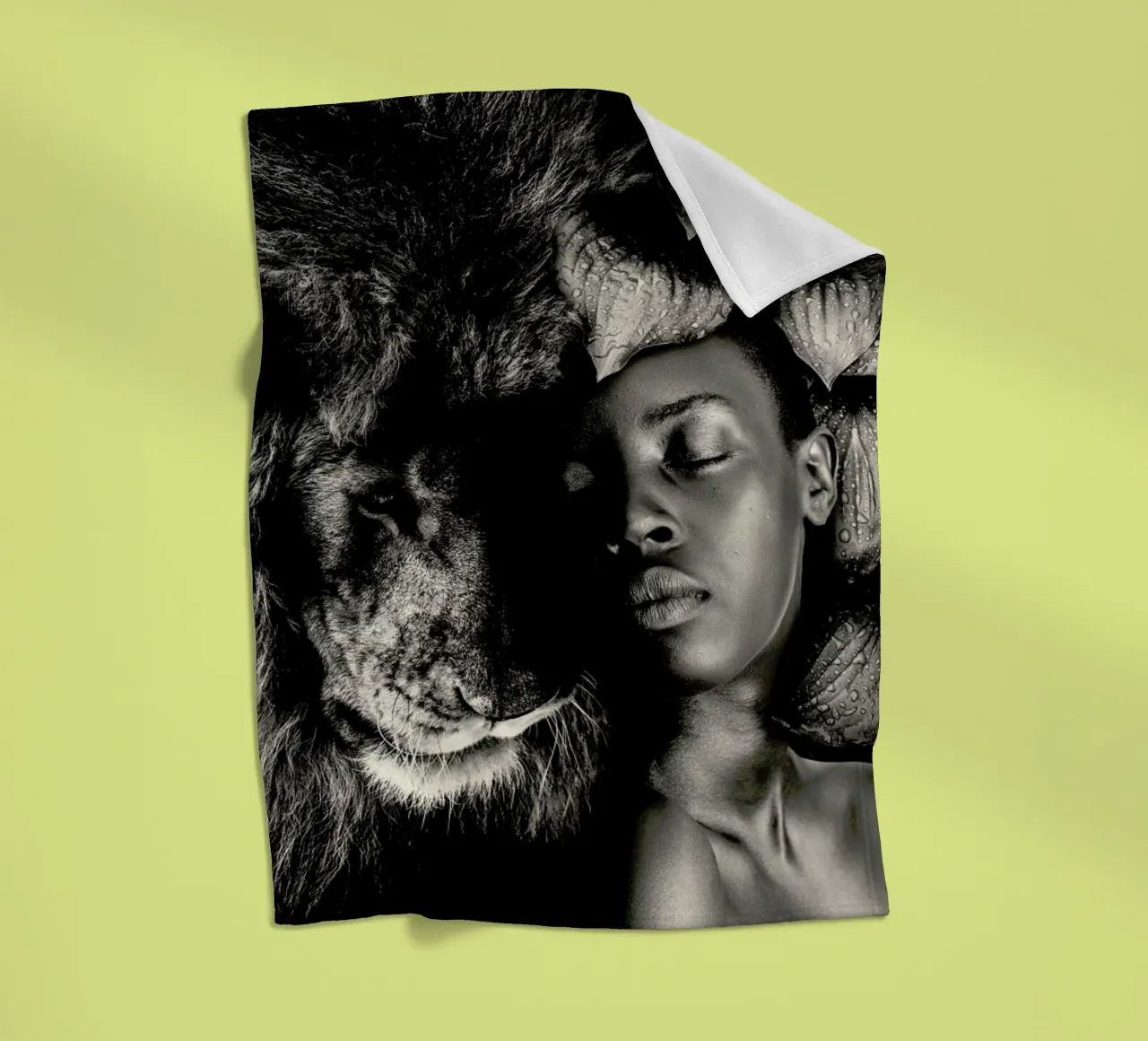 Woman And Lion coperta in pile da Wouter Rikken