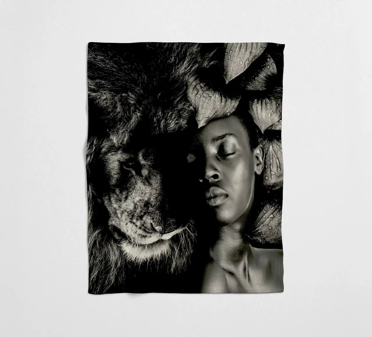 Woman And Lion coperta in pile da Wouter Rikken