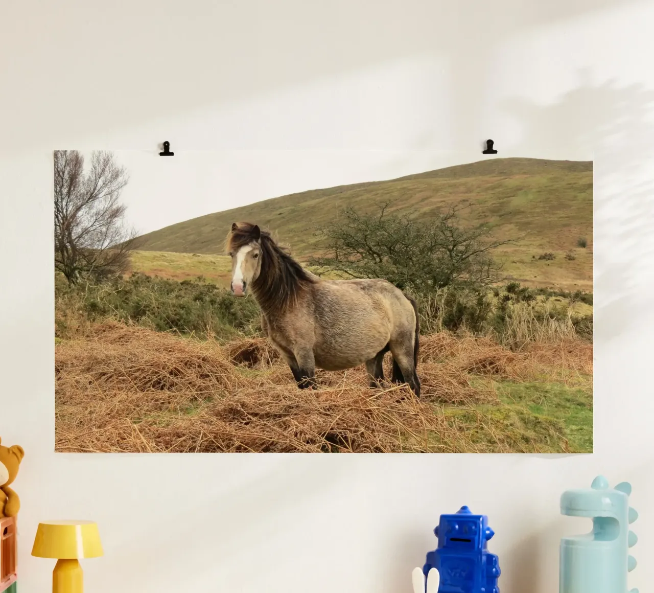 cavallo marrone equino poster con telaio in alluminio da Horsire