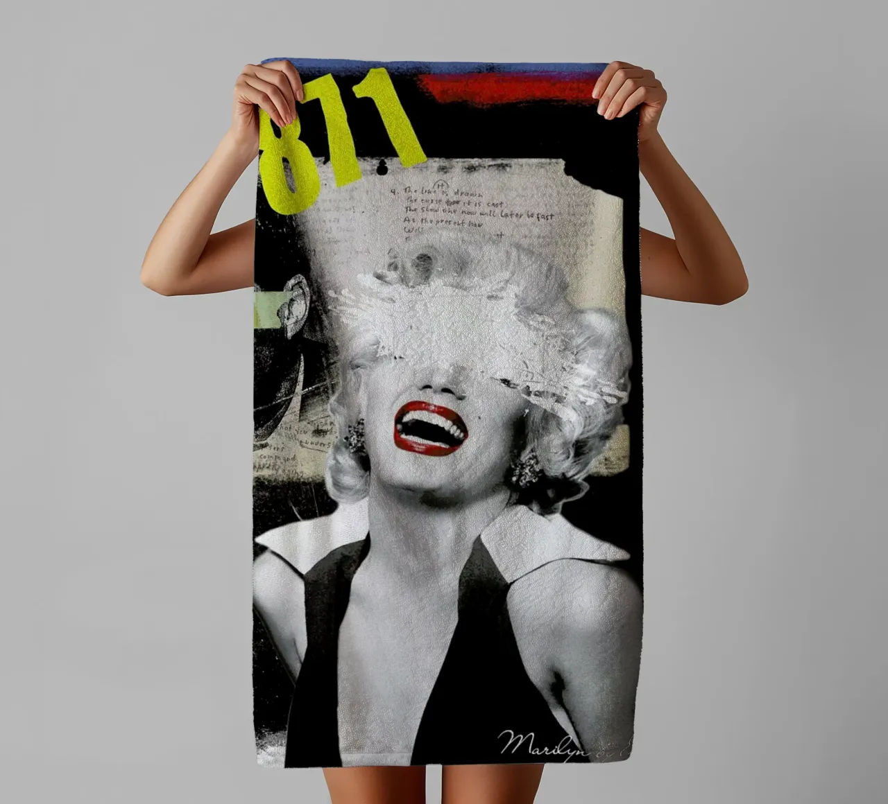 Public Figures: Marilyn towel by Elo Marc