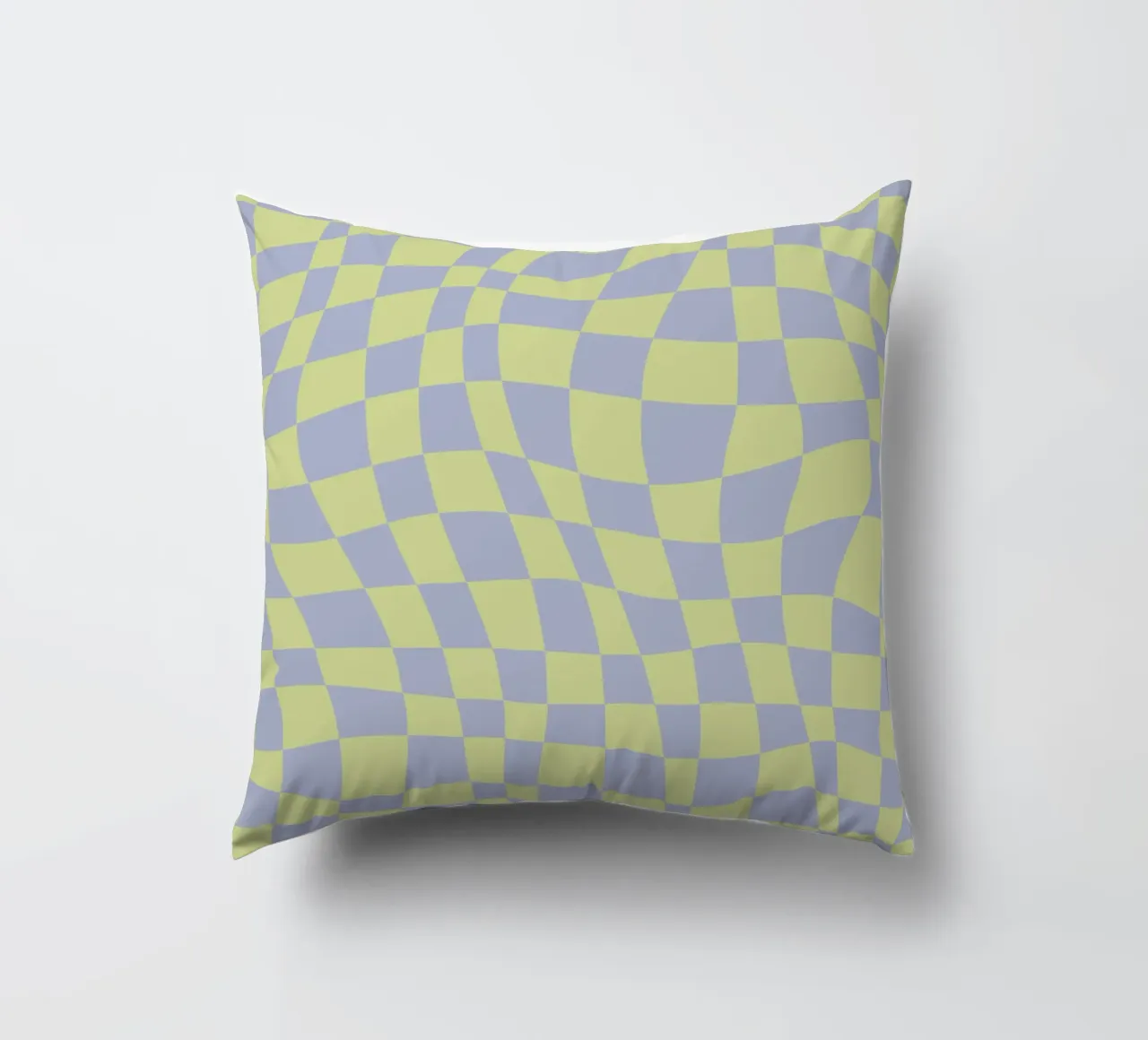 Scacchiera ondulata color chartreuse e beige cuscino da Little Dean