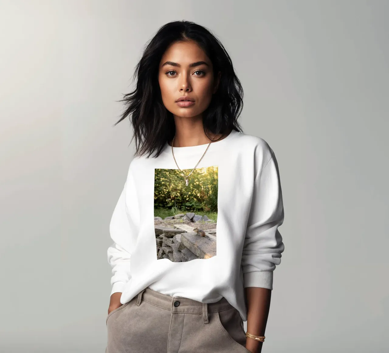 grondeekhoorn met stenen sweatshirt van animal story home