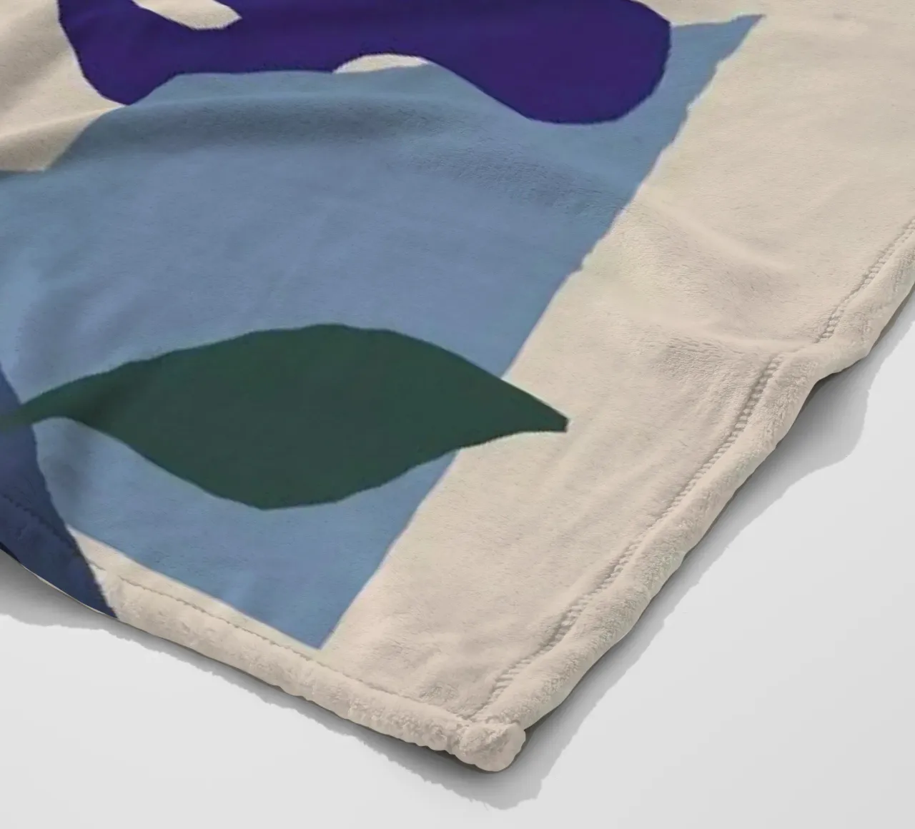 Thriving fleece blanket by Pure