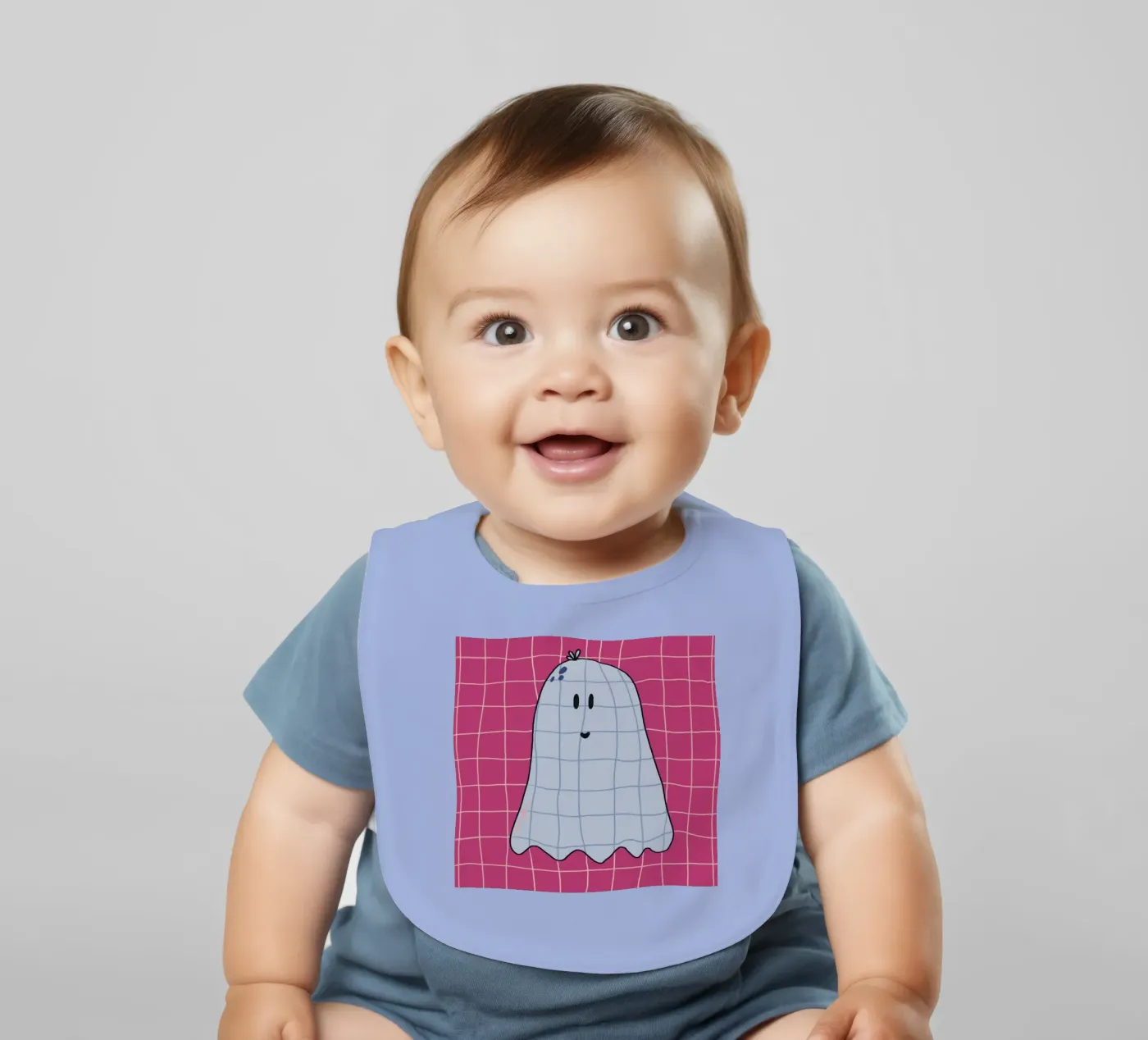 Ghosting baby bib by Beeeplan