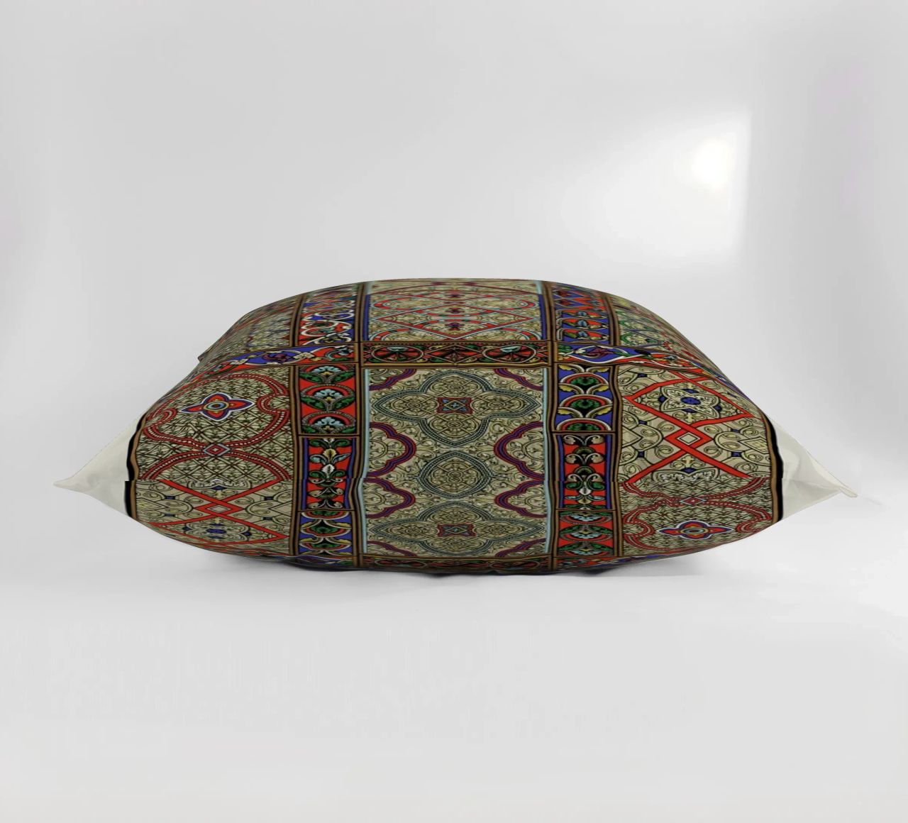 Racinet -  Medieval  Ornamental Pattern II coussin de Vintage by JUNIQE