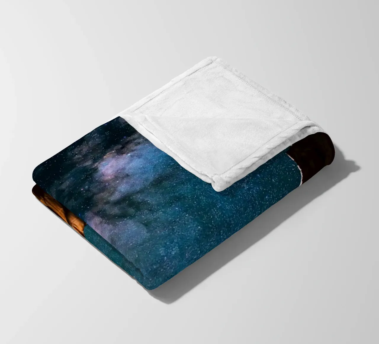galassia della via lattea coperta in pile da space words