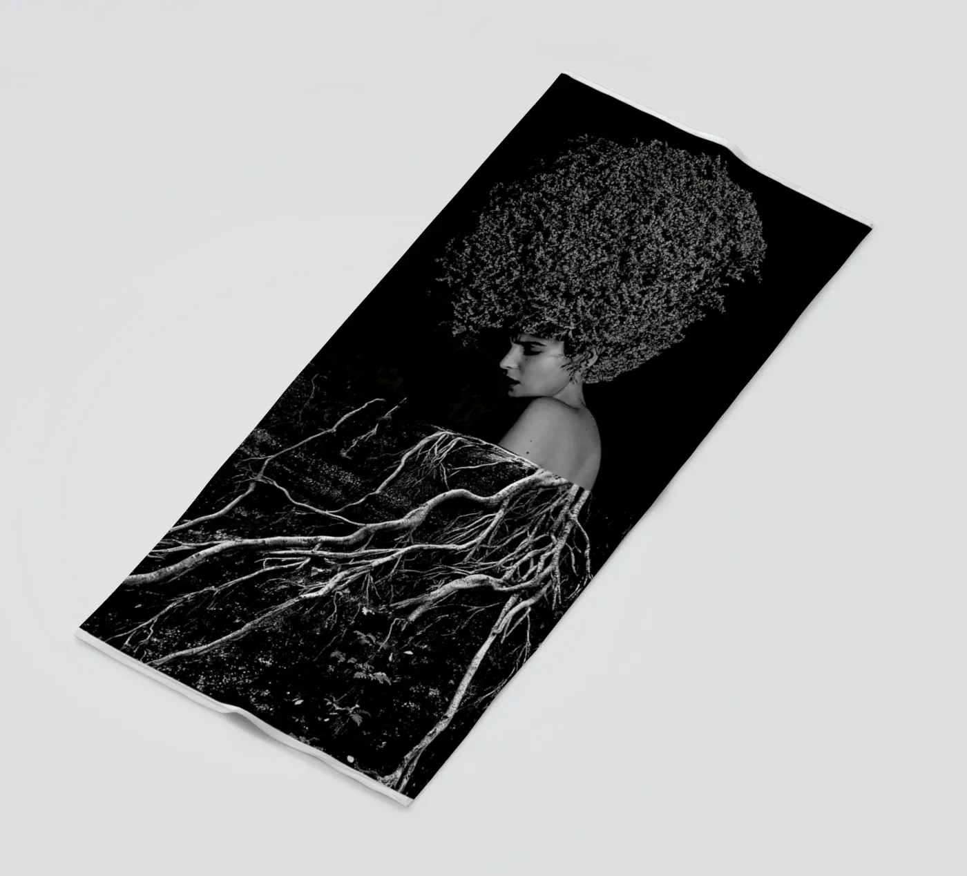 Roots telo mare da Taher Mhamdi
