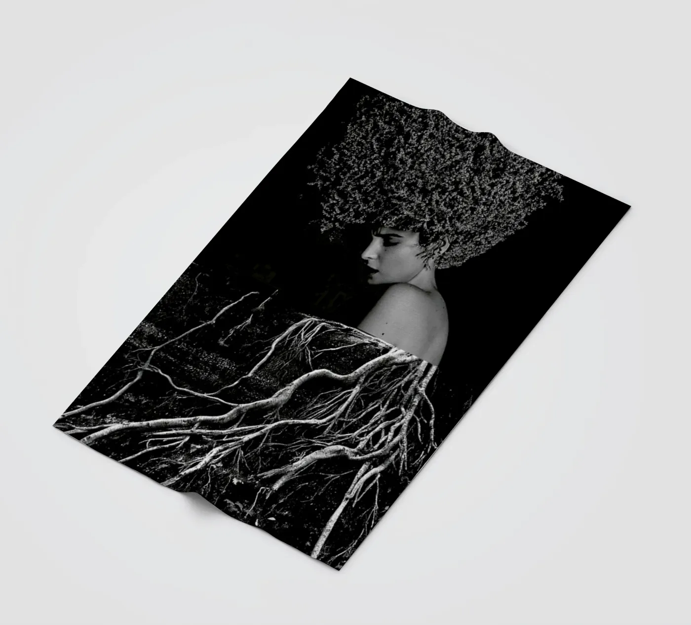 Roots fleecedeken van Taher Mhamdi