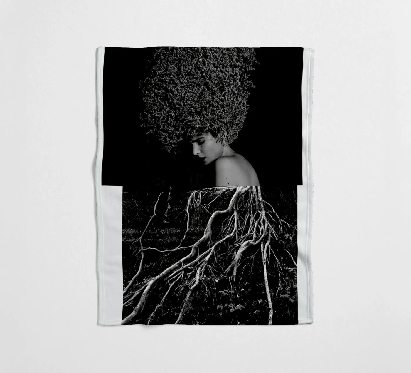 Roots Fleecedecke von Taher Mhamdi