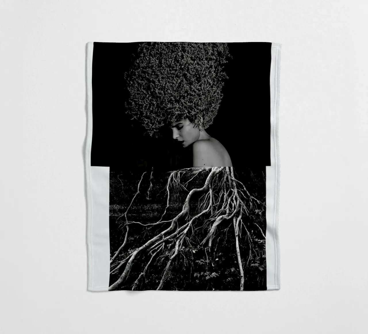 Roots Fleecedecke von Taher Mhamdi