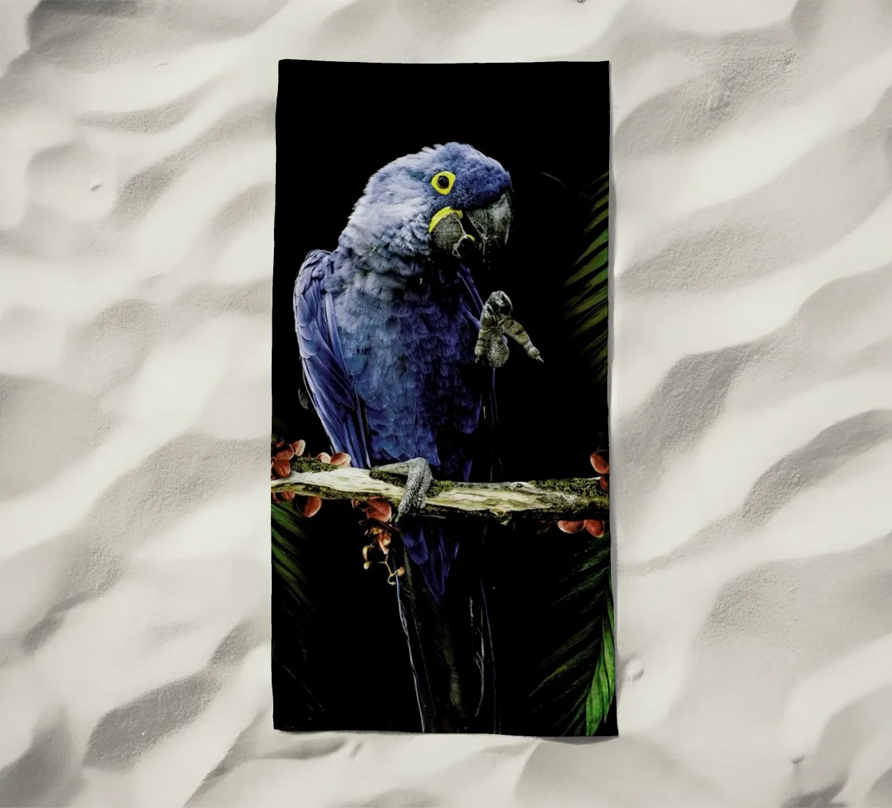 Macaw beach towel by Wouter Rikken