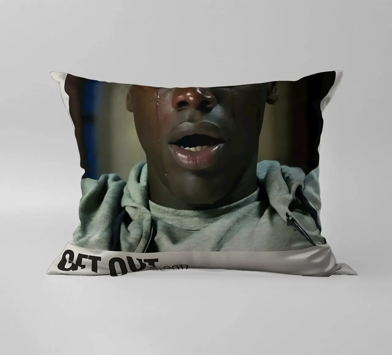 GET OUT 2017 cuscino da MVFminimalist