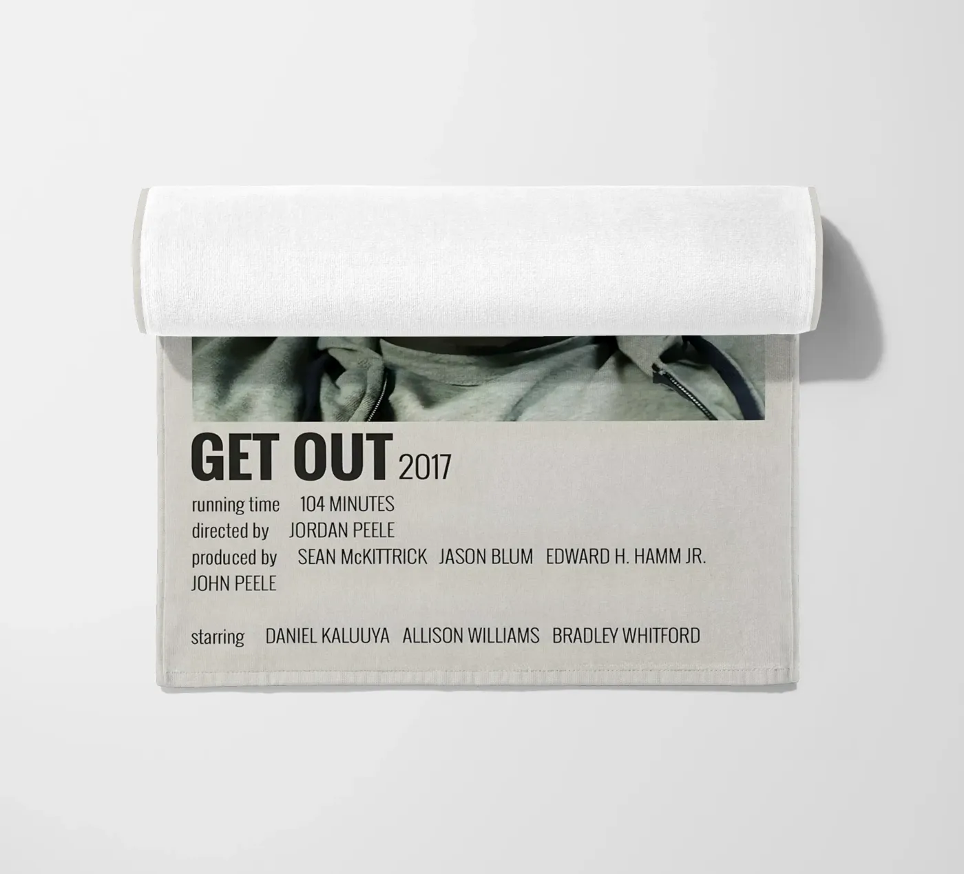 GET OUT 2017 telo mare da MVFminimalist