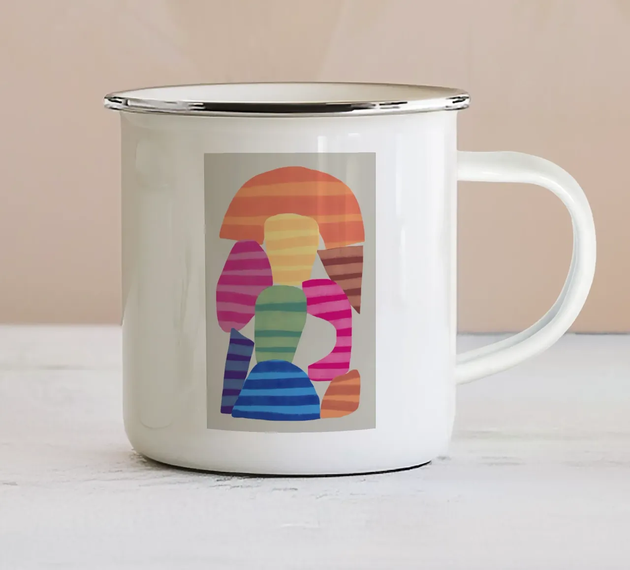 Composizione di forme giocose 2 tazza in smalto da Little Dean