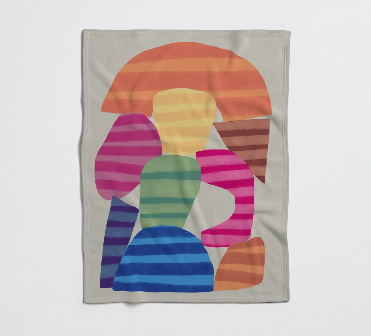 Composizione di forme giocose 2 coperta in pile da Little Dean