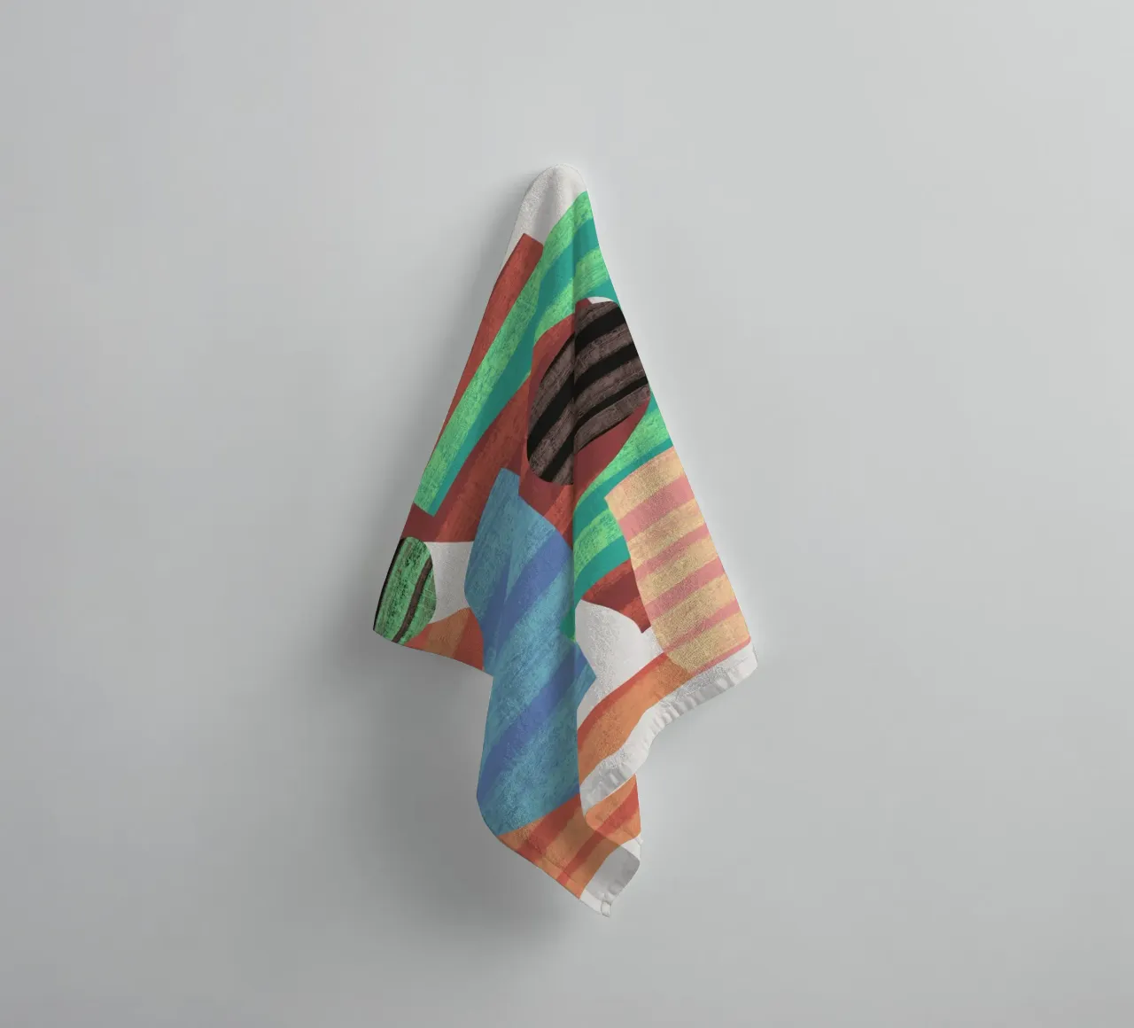 Speelse vormen compositie 4 badhanddoek van Little Dean