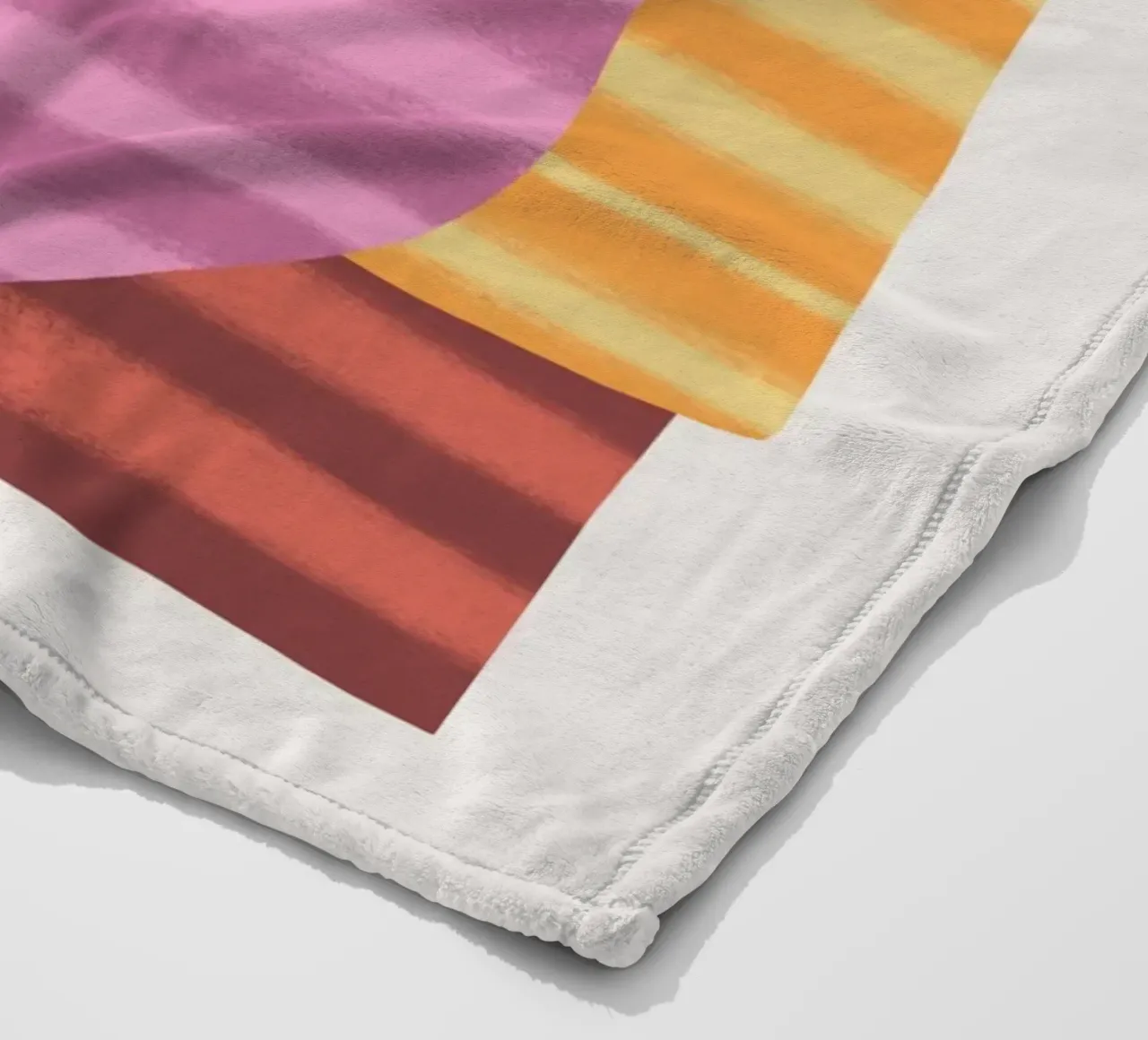 Composizione di forme giocose 5 coperta in pile da Little Dean