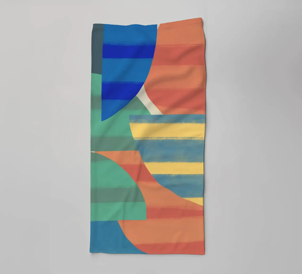 Speelse vormen compositie 6 badhanddoek van Little Dean