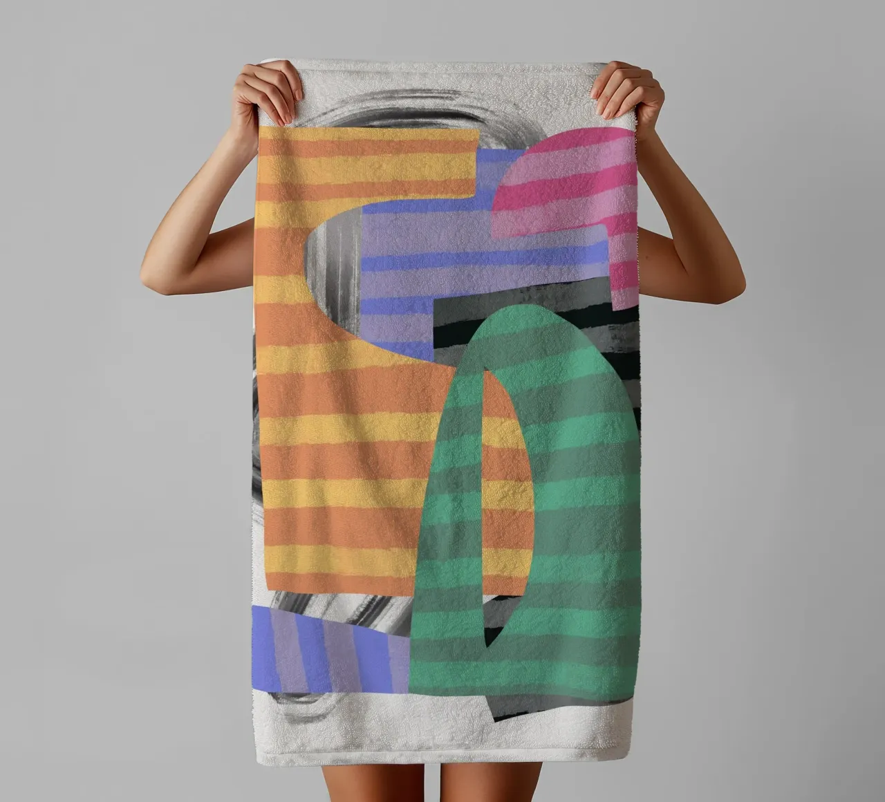 Speelse vormen compositie 10 badhanddoek van Little Dean