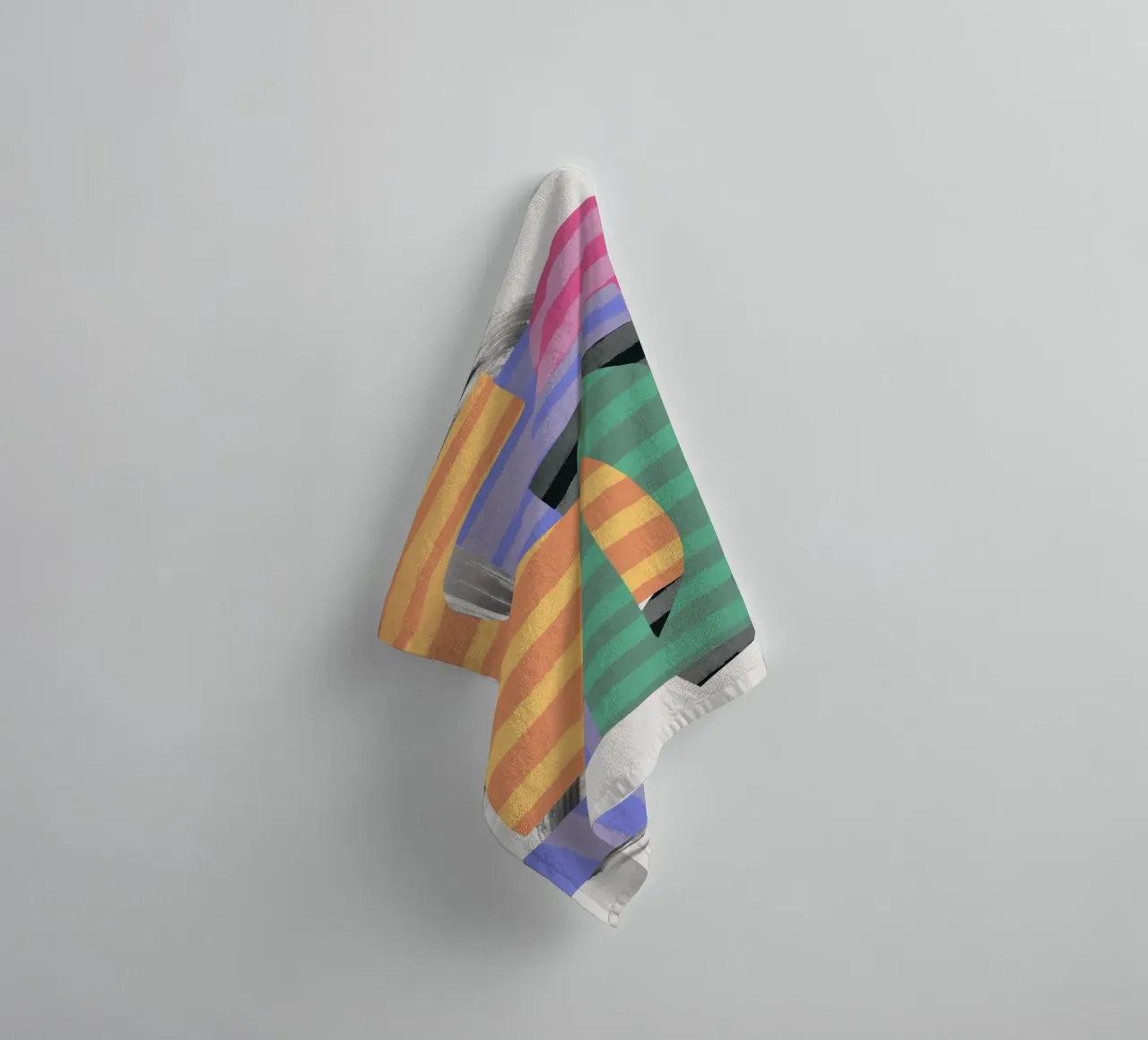 Speelse vormen compositie 10 badhanddoek van Little Dean