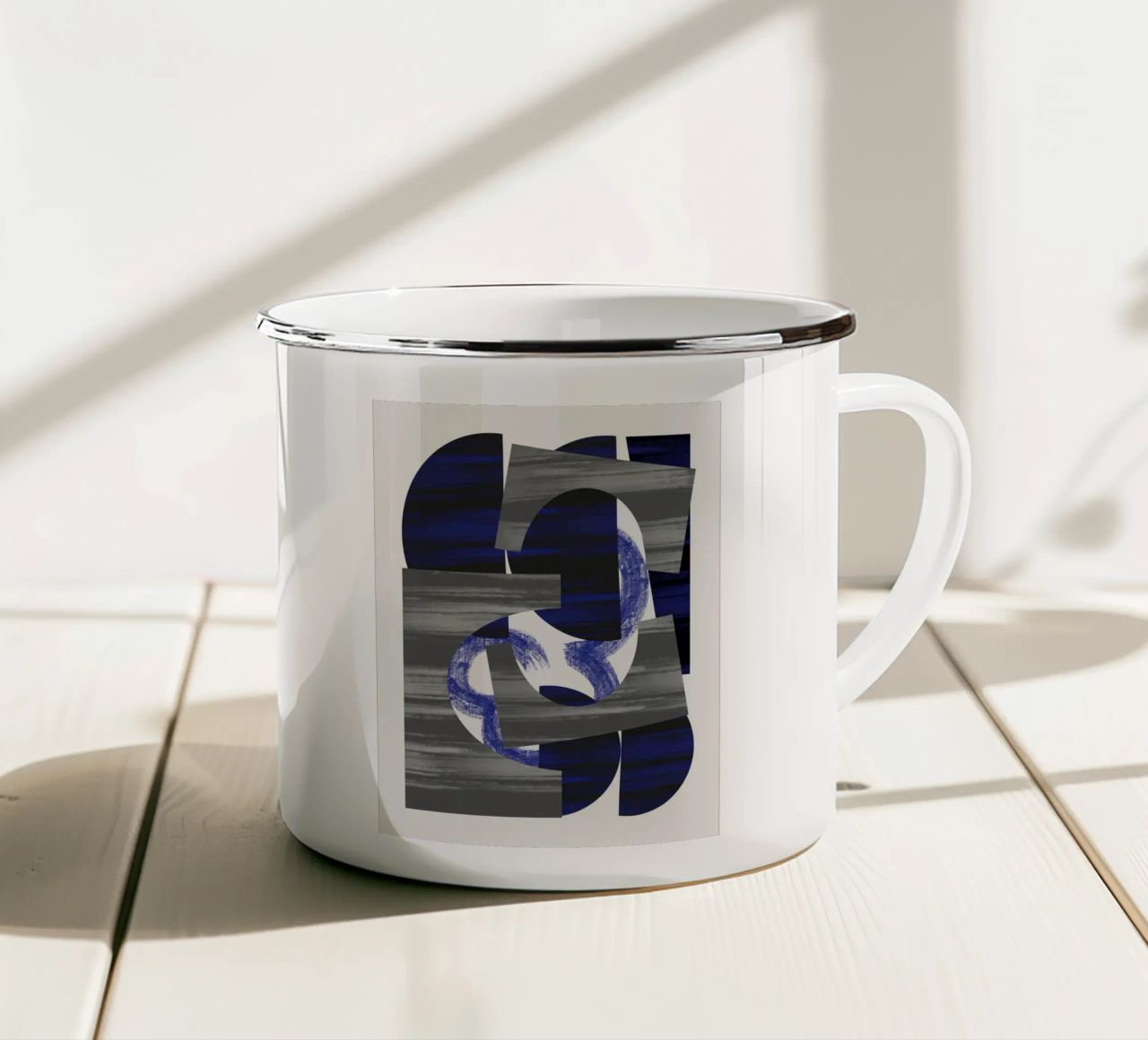 Composizione di forme giocose 14 tazza in smalto da Little Dean
