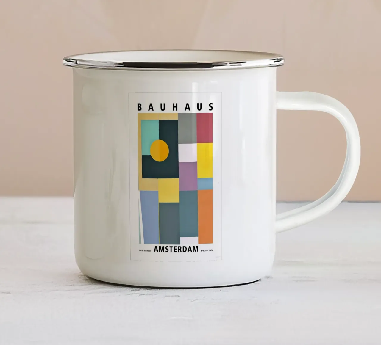 Bauhaus tazza in smalto da Brooke